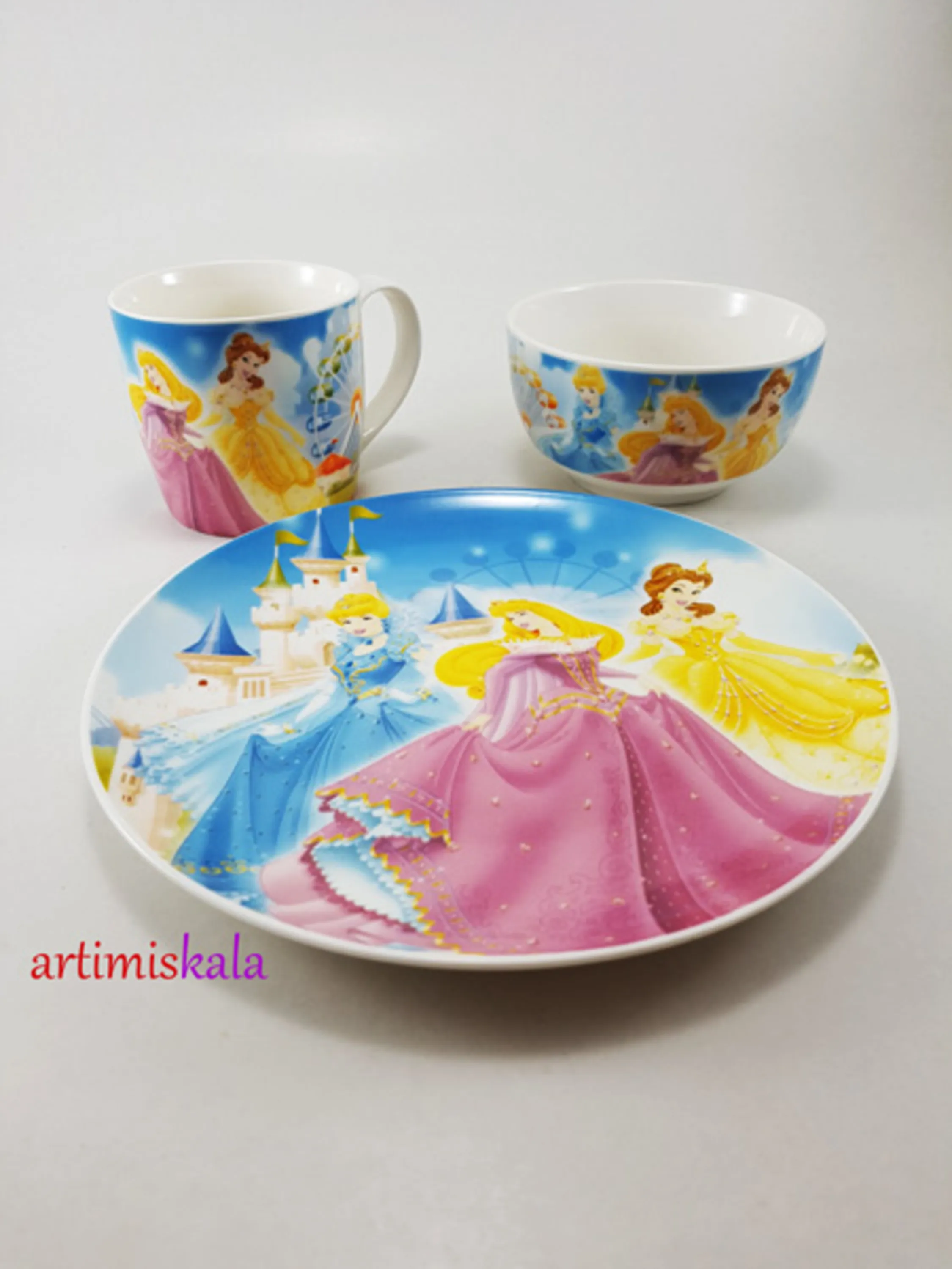 سرویس غذا خوری