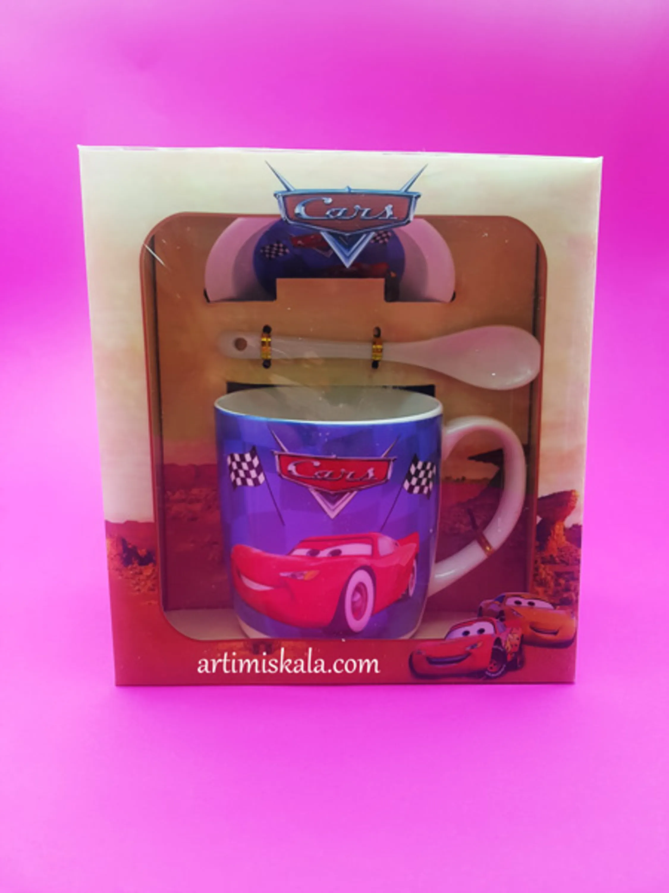 لیوان مک کویین